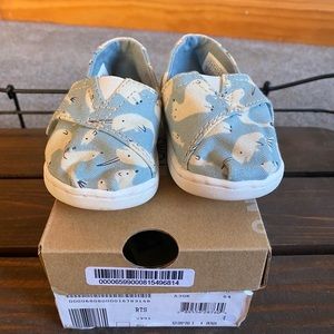 Tom’s Norwal Baby Shoes Size 3